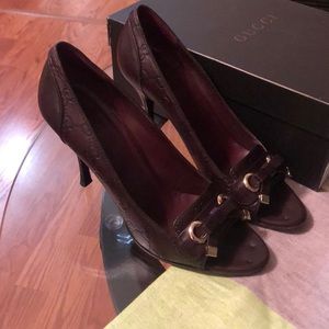 Beautiful brown heels